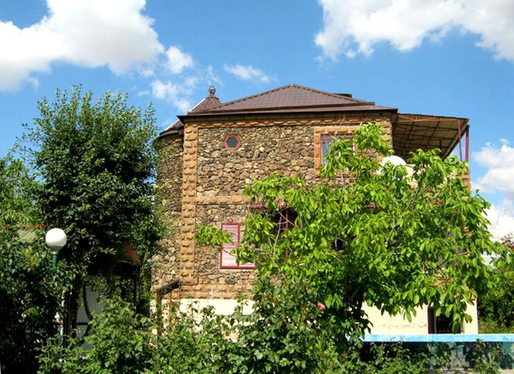 Three Jugs B&B Jrvezh Zewnętrze zdjęcie