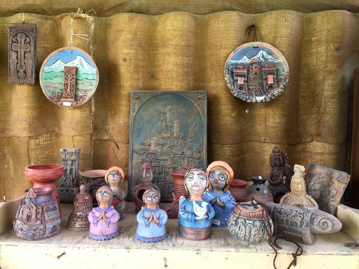 Three Jugs B&B Jrvezh Zewnętrze zdjęcie